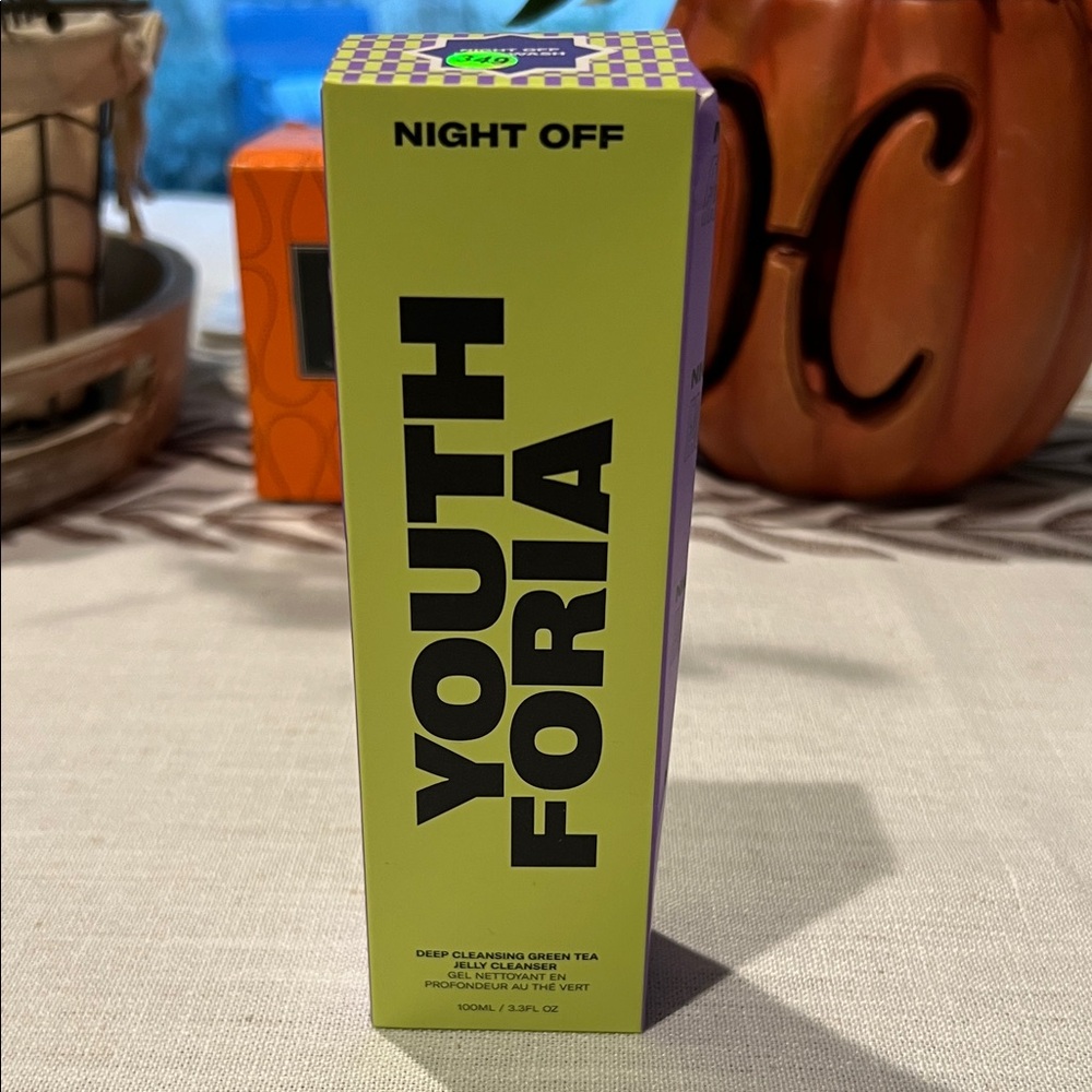 Youthforia Night Off Deep Cleansing Green Tea Cleanser